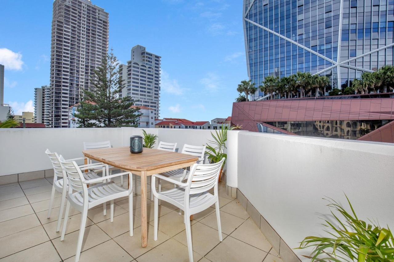 Boutique Beach Pad / Surfers Paradise Gold Coast Eksteriør bilde