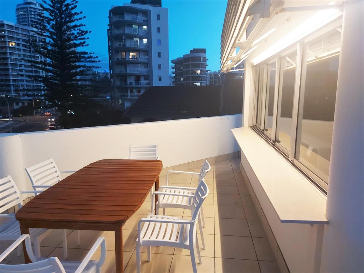 Boutique Beach Pad / Surfers Paradise Gold Coast Eksteriør bilde